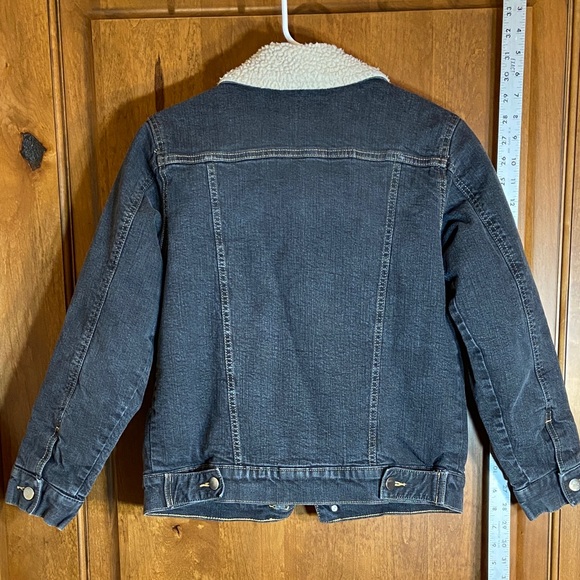 Wonder Nation Dark Charcoal Denim Jacket with Cream Sherpa Lining, L 10-12 - Picture 5 of 10